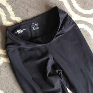 Nike dry fit leggings